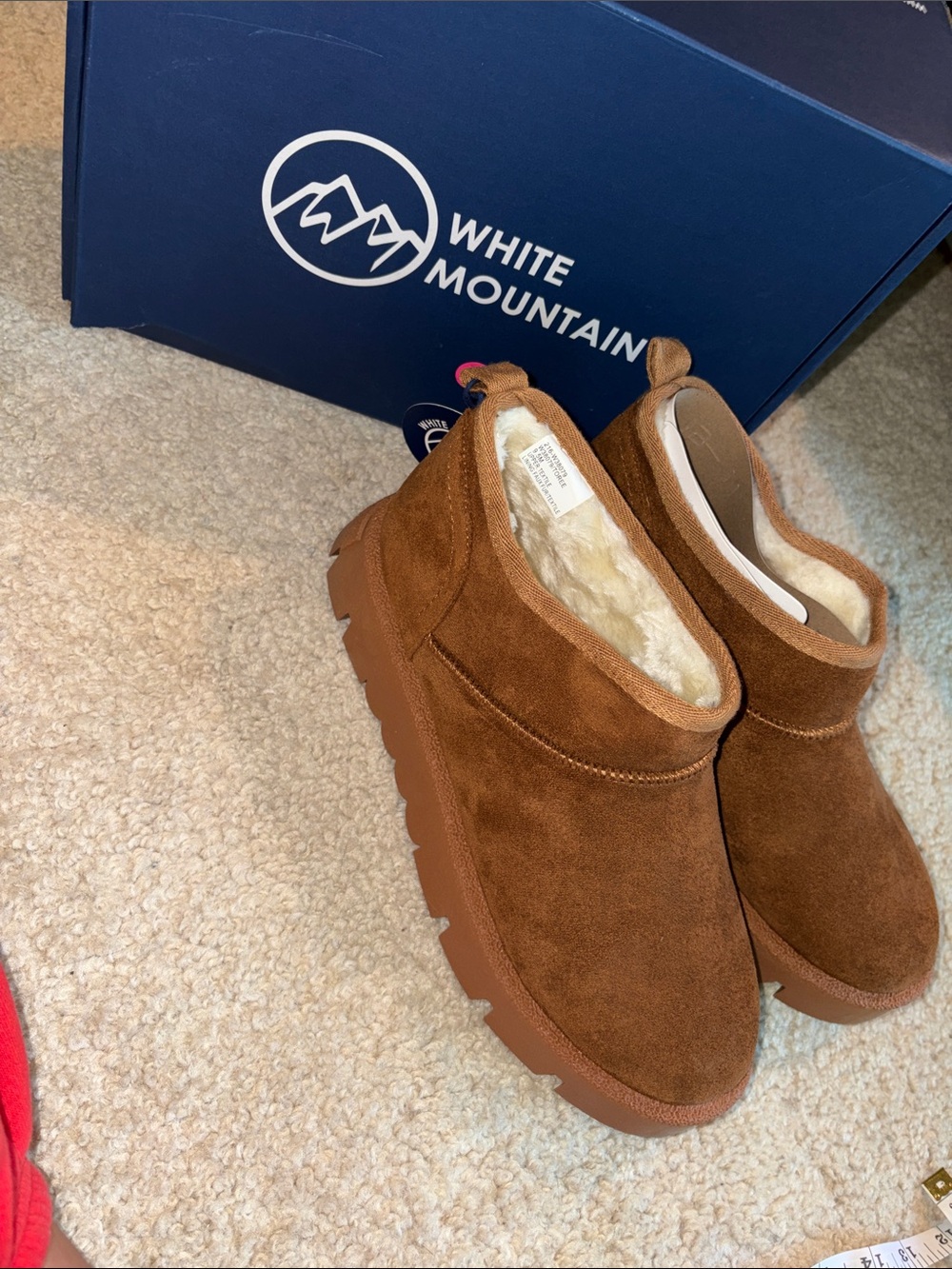 White Mountain Chestnut Brown Faux-Suede Faux-Fur Slip-On Booties